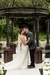 Daven-Casey-Wedding-Photography-Boyne-Hill-House-Estate-Meath-313