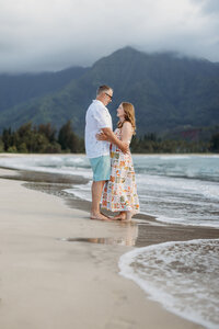 Sunset Splash Session Hanalei Bay Kauai Family Photographer-3