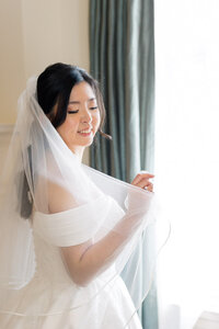 bridal-hair-and-makeup-look-book-35