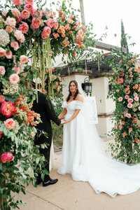Samantha & Matt Wedding Sneak Peaks-77