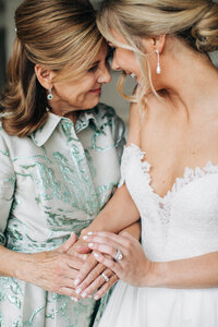 mother and daughter wedding day portraits in Mississippi