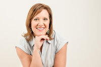 Headshot-professional-photographer-women-business-knoxville (4)