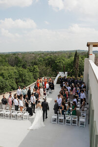 Anna and Andres wedding portrait at Stoney Ridge Villa