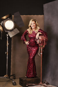 tampa-photographer-studio-wardrobe-1