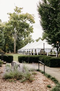 Best-Louisville-Kentucky-Wedding-Venues-Whitehall-tent