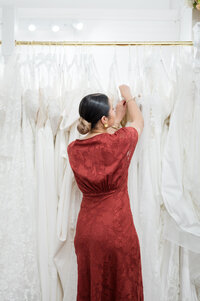 FayettevilleWeddingDressShoppingBridalGowns-6