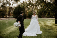 Shepparton Wedding Photographer Kayla Frizzell