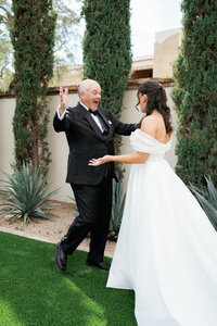 Samantha & Matt Wedding Sneak Peaks-26