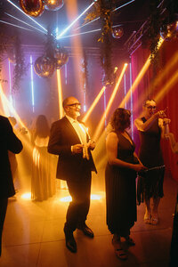 Guests dancing during a wedding celebration in San Sebastián