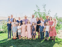 Big group family photo