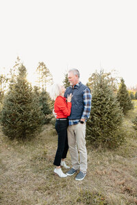 family mini christmas spring fall sessions maternity photographer photography stuarts draft waynesboro charlottesville staunton12