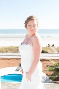Sarah's bridal portrait on Folly Beach, SC by Lindsey Leigh Weddings