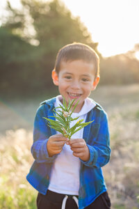 children-photoshoot-mallorca-woods-neco--6