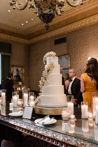 Detroit-Athletic-Club-Detroit-Wedding-Photographer-02225