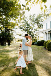 family mini engagement couple wedding christmas spring fall sessions maternity photographer wedding photography stuarts draft waynesboro charlottesville staunton15
