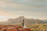 sedona-elopement-cathedral-rock-sunset-wedding.jpg-6