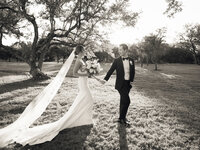 Anastasia Strate Photography Katherine & Kelly The Arlo wedding venue Austin-56