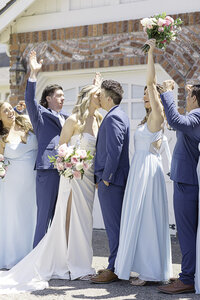 wedding-party-Leal-Vineyards-12
