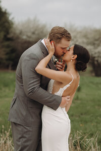 Quad Cities Wedding Venue | Healy Hollow - Taylor Ridge Wedding Venue-63