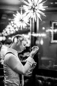 NEW-JERSEY-WEDDING-PHOTOGRAPHER-CRYSTAL-PLAZA-LIVINGSTON_SAMZ_103775