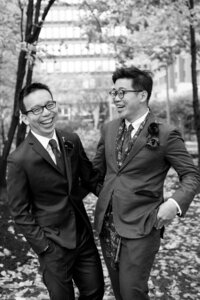 Boston Back Bay Wedding at Mandarin Oriental, Boston. Deborah Zoe Photography. Boston Wedding Photographer.