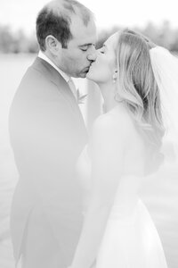 Kristen Weaver Photography Orlando Florida Destination Photographer Worldwide Wedding Editorial Fashion Inspired Clean Film KWP -1049