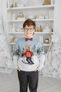 Toronto-Christmans-Mini-Sessions-Mint-Room-Studios-White-Loft-2