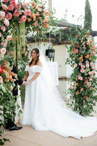 Samantha & Matt Wedding Sneak Peaks-73