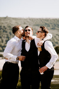 groomsmen