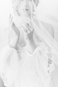 Kristen Weaver Photography Orlando Florida Destination Photographer Worldwide Wedding Editorial Fashion Inspired Clean Film Digital KWP Soft Classic 0298