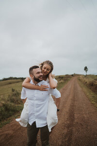 Emily + Tim Couple Portraits - Maleny Hinterland -202230
