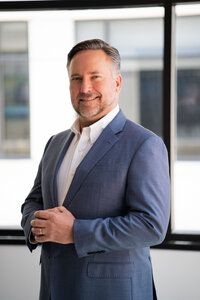 Dallas Fort Worth Headshot Photographer traditonal lifestyle on location in studio lightly photography-00036