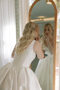 Coronado-Island-Hotel-Del-Coronado-Wedding-Alyssa-and-Logan-by-The-Delacastros-13