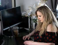 me-on-computer