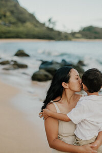 tunnels kauai family photographer-73
