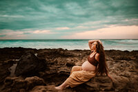 oahu-hi-maternity-session-beach