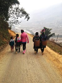travel inspir for hiking in Sapa, Vietnam with the Hmong tribe