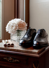Groom detail shots with shoes, cigars and rings