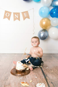1st Birthday Photo Smash & Splasha1st Birthday Photo Smash & Splash