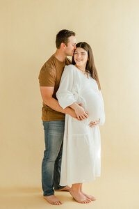 Studio Maternity 2024_Alexis Fox Photography + Maternity + Studio Session + Fortville + Indiana (16 of 26)