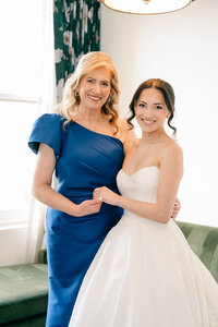 Reynoso-Clark-Bride-Getting-Ready-17