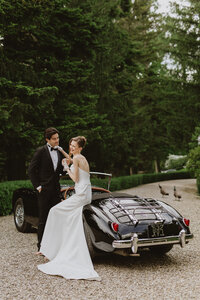 Portraits by Jayasri specialises in documentary-style, editorial wedding photos through digital photography, 35mm film photography and super 8 video.