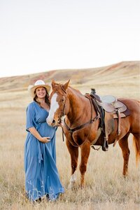 Sundance WY - Maternity Portrait Session--4