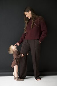 Boston Motherhood Photographer. Boston Motherhood Portraits. Boston Family Photographer. In studio motherhood portraits. Editorial Motherhood Portraits. North Shore Family Photographer. Deborah Zoe Photography.