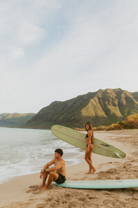 surfing couple Heart and Seoul Photography2