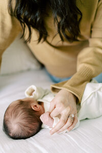Naples In-Home Newborn Photos | Brittany Bekas-40