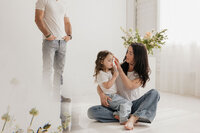 creative-motherhood-photo-session-denver43