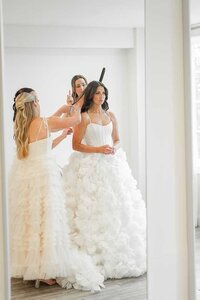 belle mer bride getting ready newport