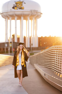 Wichita State University Senior Photos_Caitlyn Cloud Photography1