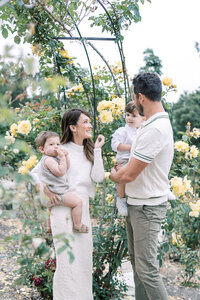 Family-Photoshoot-Laguna-Niguel-Rose-Garden-Dog_16